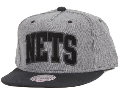 Mitchell & Ness - Brooklyn Nets Rewind Snapback